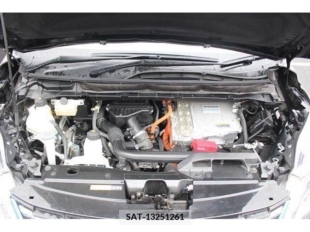 Nissan SERENA 2019-10 284094-18
