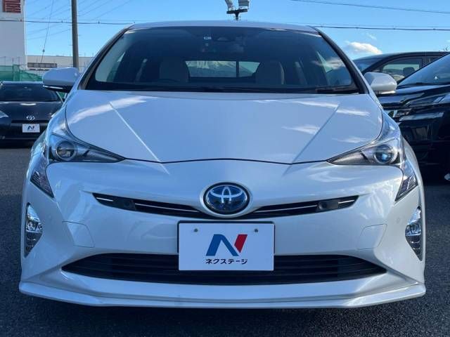 Toyota PRIUS 2016-08 5520-14