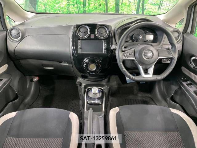 Nissan NOTE 2017-08 339841-1