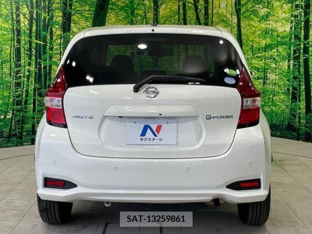 Nissan NOTE 2017-08 339841-15