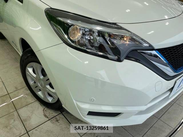 Nissan NOTE 2017-08 339841-13