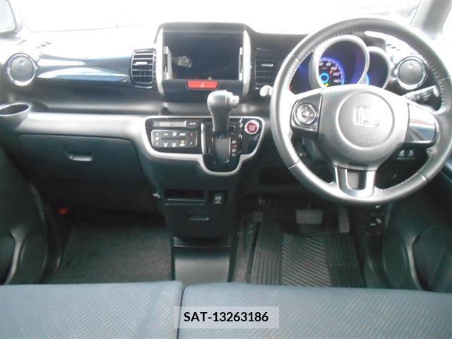 Honda N BOX CUSTOM 2013-11 306515-8
