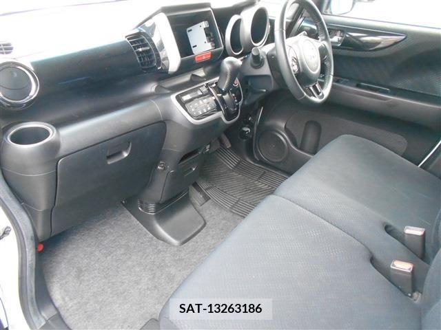 Honda N BOX CUSTOM 2013-11 306515-20
