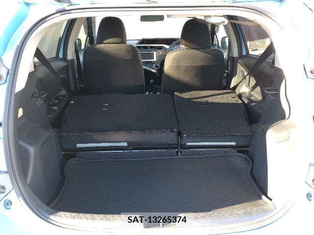 Toyota AQUA 2014-03 208329-9