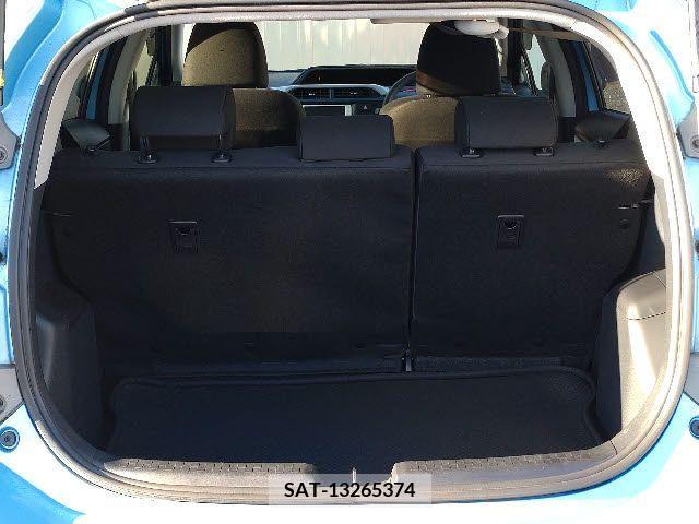Toyota AQUA 2014-03 208329-3