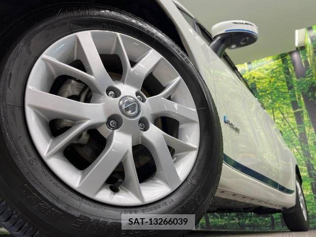Nissan NOTE 2017-08 365341-13
