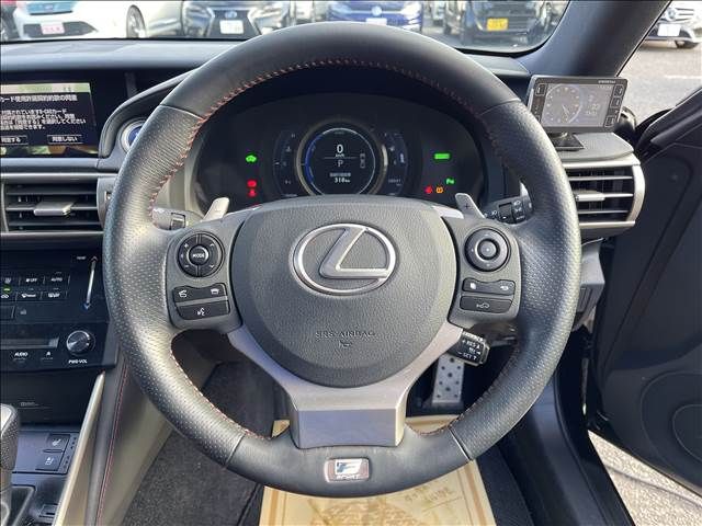 Lexus IS 2013-08 689-1