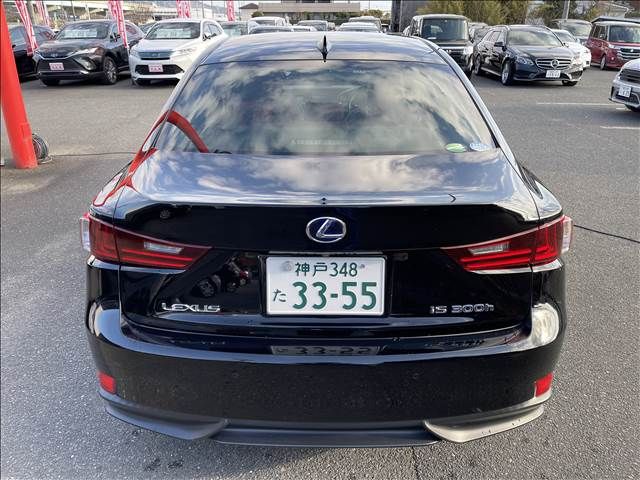 Lexus IS 2013-08 689-15