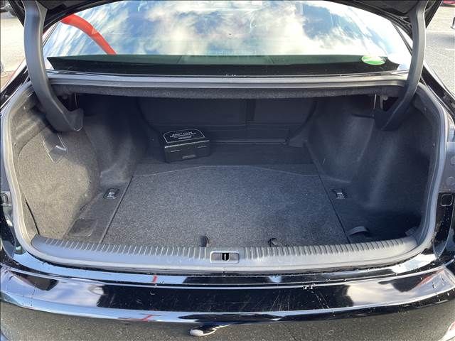 Lexus IS 2013-08 689-14
