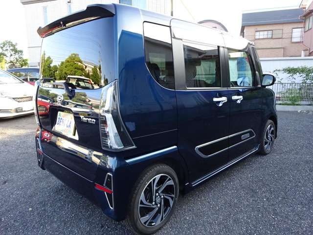 Daihatsu TANTO CUSTOM 2021-10 24747-7