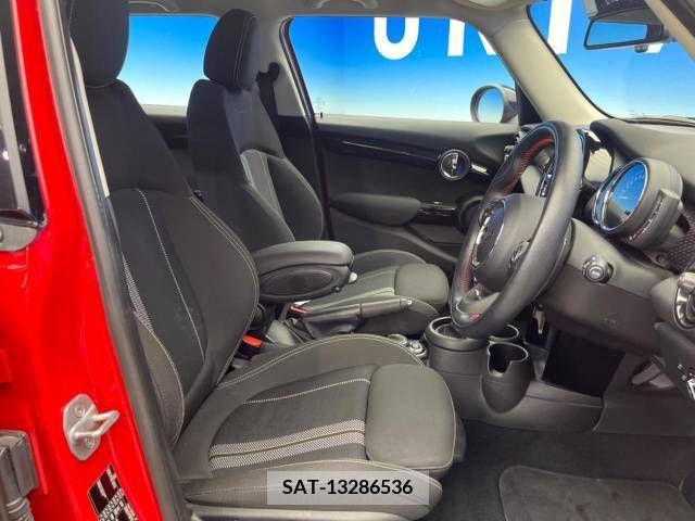 Bmw MINI 2019-08 363793-7