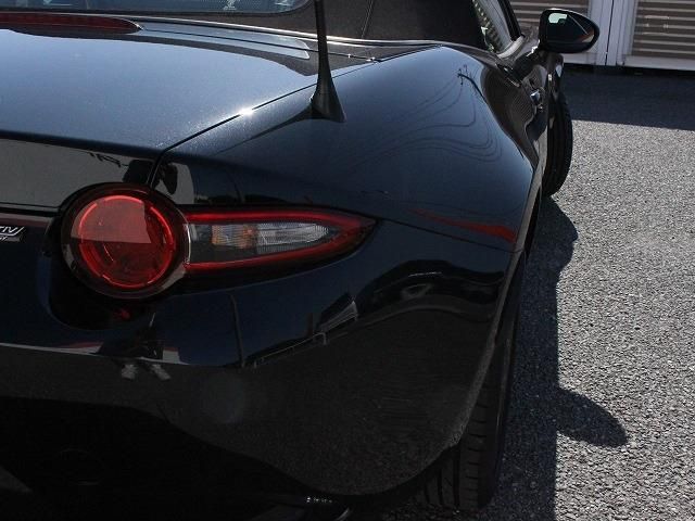 Mazda ROADSTER 2016-09 8819-10