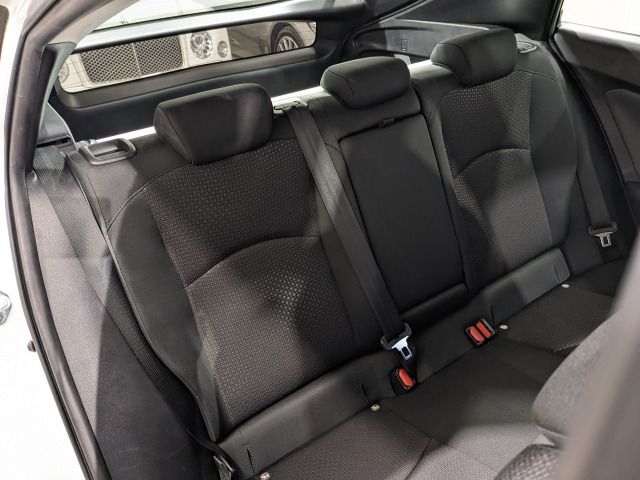 Toyota PRIUS 2019-03 64-9