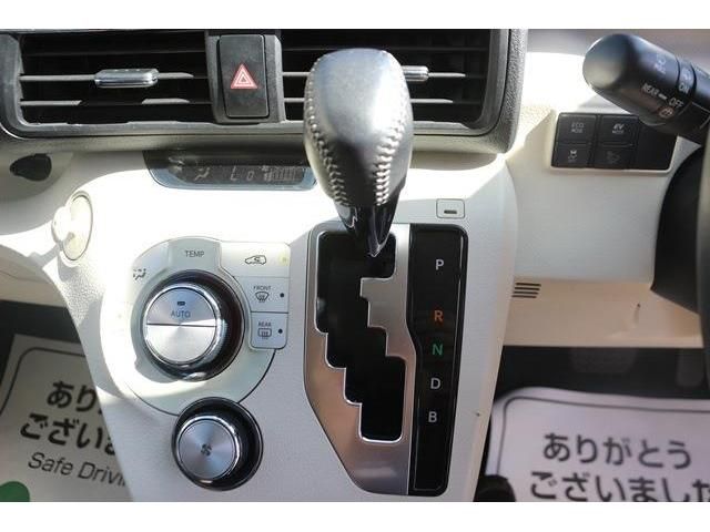 Toyota SIENTA 2016-03 9389-17
