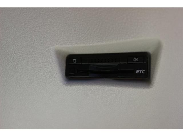 Toyota SIENTA 2016-03 9389-15