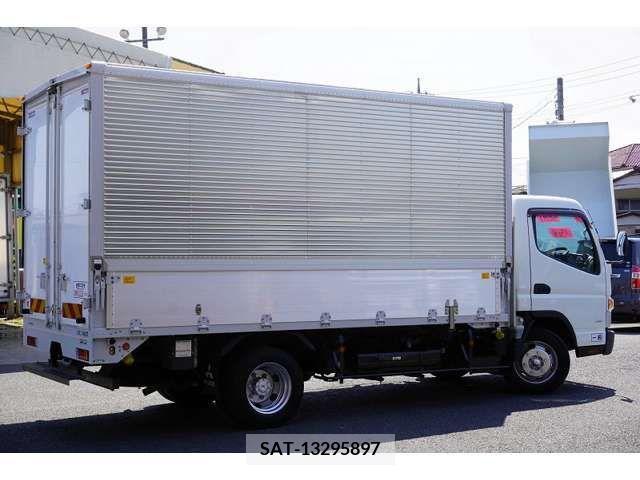 Mitsubishi CANTER 2018-03 302633-7