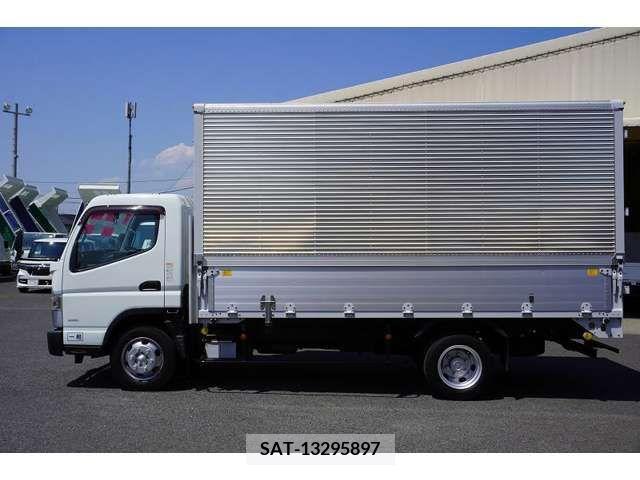 Mitsubishi CANTER 2018-03 302633-2