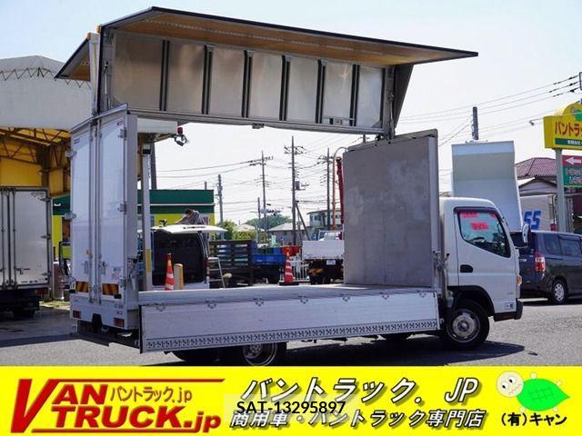Mitsubishi CANTER 2018-03 302633-0
