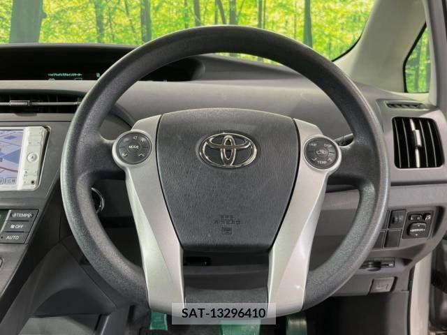Toyota PRIUS 2011-03 282249-11