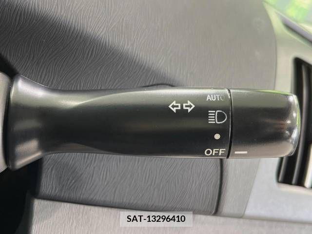 Toyota PRIUS 2011-03 282249-7