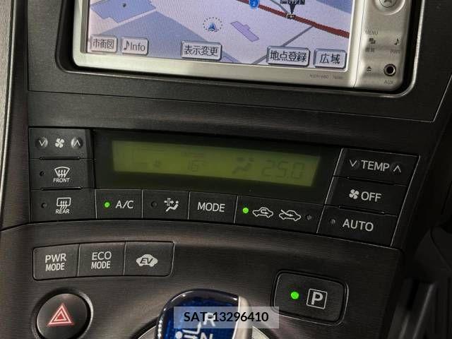 Toyota PRIUS 2011-03 282249-6
