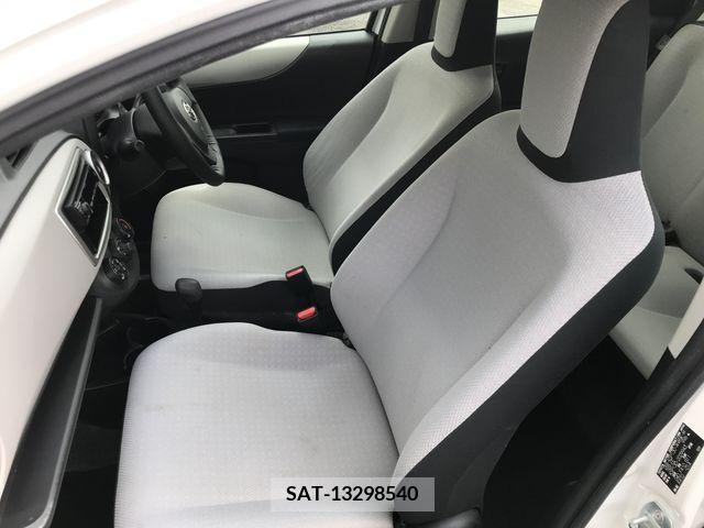 Toyota VITZ 2011-11 370148-16