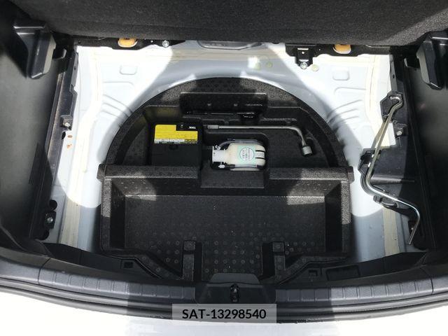 Toyota VITZ 2011-11 370148-14
