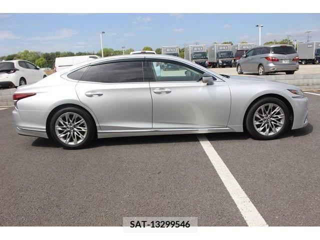 Lexus LS 2020-01 233971-10