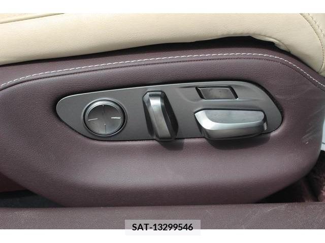 Lexus LS 2020-01 233971-5