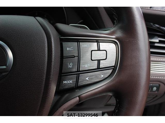 Lexus LS 2020-01 233971-4