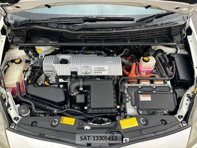 Toyota PRIUS 2013-08 382267-9