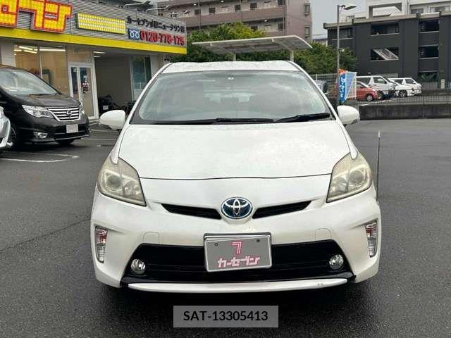 Toyota PRIUS 2013-08 382267-2