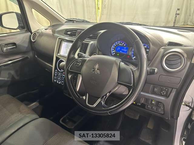 Mitsubishi EK CUSTOM 2016-09 240341-12