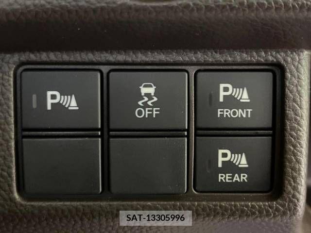 Honda N BOX 2022-02 307378-4