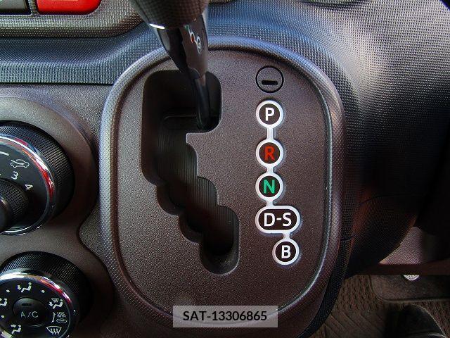 Toyota SPADE 2014-01 371976-19