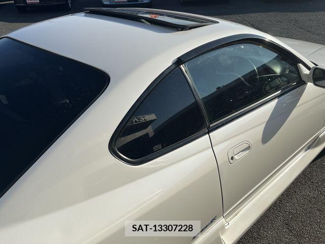 Nissan SILVIA 1999-07 369079-14