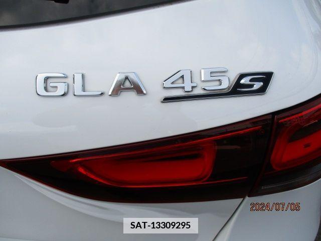 Amg A-Class 2022-03 343779-16