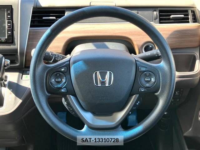Honda FREED 2022-02 270589-13