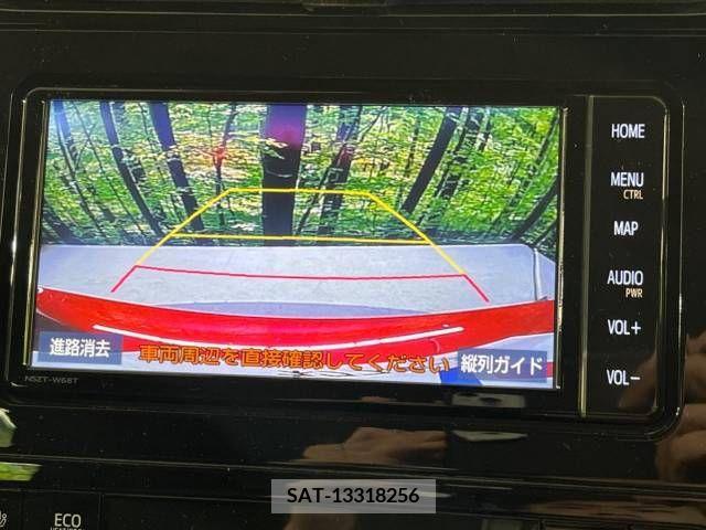 Toyota PRIUS 2019-06 210845-4