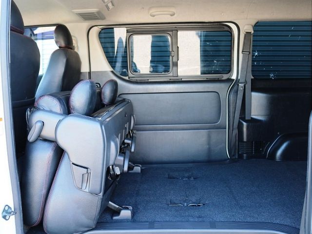 Toyota HIACE VAN 2015-01 3308-17
