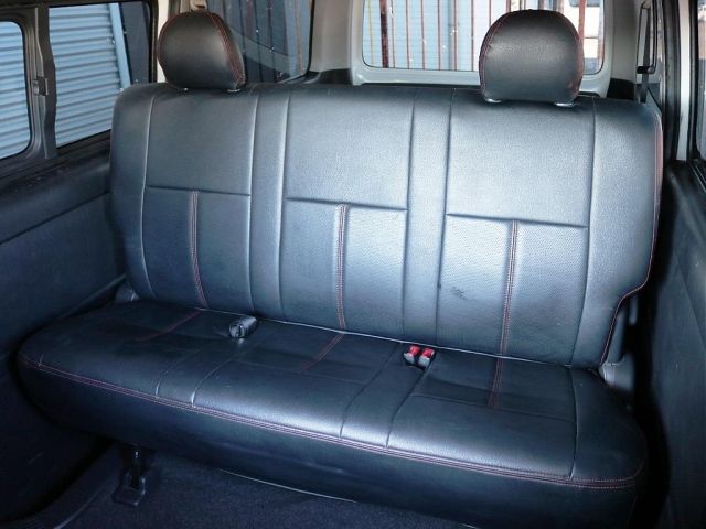 Toyota HIACE VAN 2015-01 3308-2