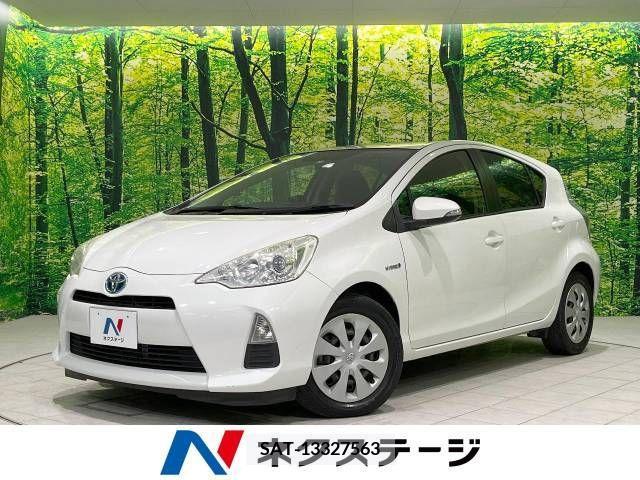 Toyota AQUA 2013-01 385699-0