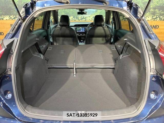 Nissan KICKS 2021-07 225386-10