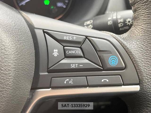 Nissan KICKS 2021-07 225386-4
