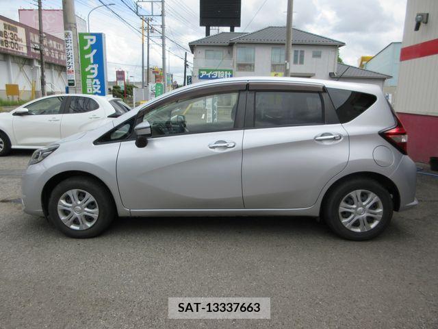 Nissan NOTE 2017-11 404777-4