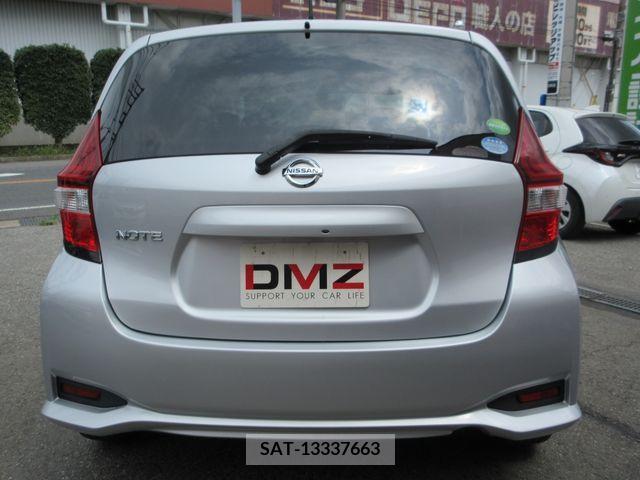 Nissan NOTE 2017-11 404777-5