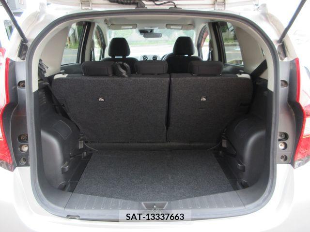 Nissan NOTE 2017-11 404777-12