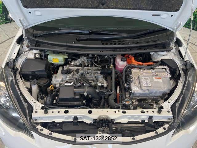 Toyota AQUA 2012-06 385016-18