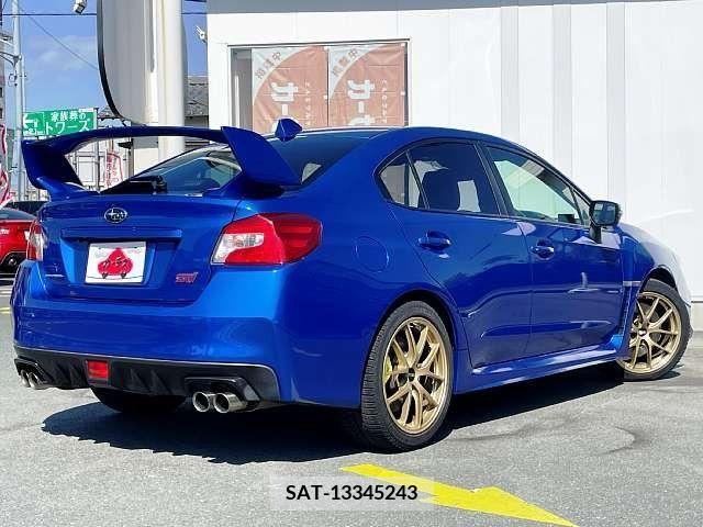 Subaru WRX STI 2017-07 290341-2