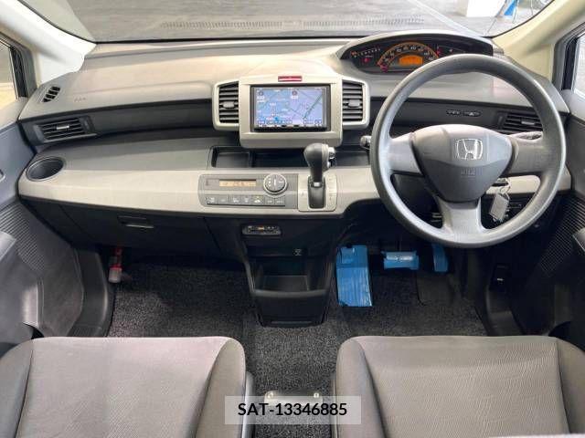Honda FREED 2010-10 302816-1
